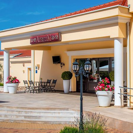 Guest Accommodation Atrium Gulin Lozovac Exterior photo